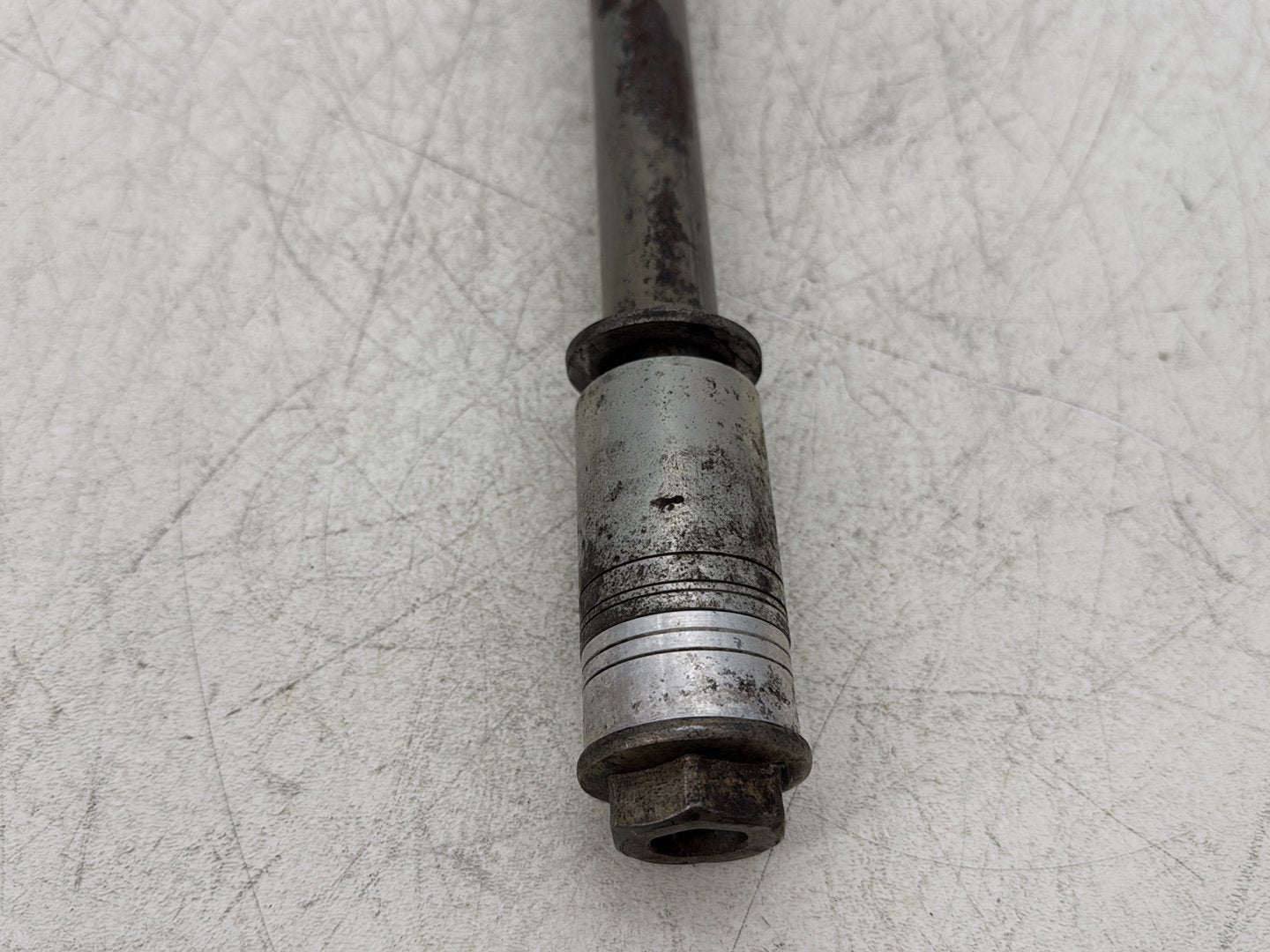 2012 Harley Dyna Super Glide Custom FXDCI OEM Rear Wheel Axle Bolt Shaft