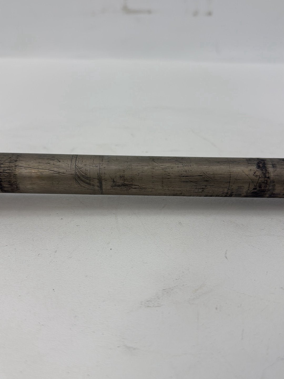 2007 - 2017 Harley-Davidson Dyna Wide Glide Rear Wheel Axle Bolt Shaft  	41114-08