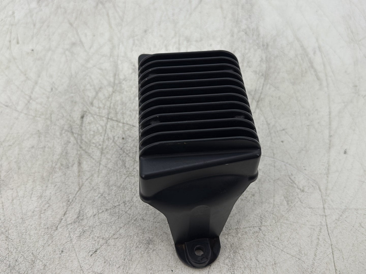 2007 Harley Touring FLHTC Electra Glide Classic OEM Voltage Regulator Rectifier