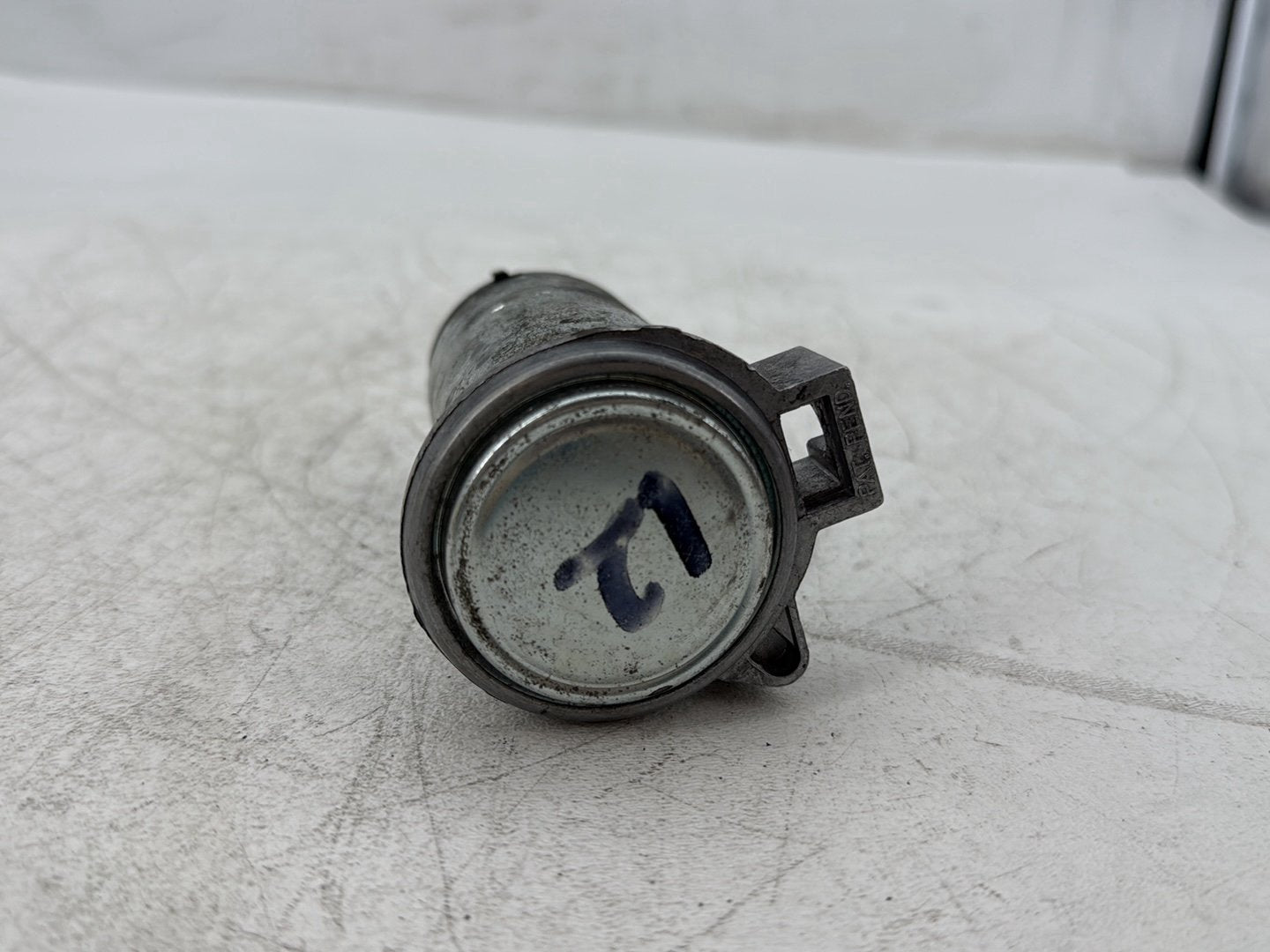 2005 Harley Electra Glide Touring Ultra FLHTCUI OEM EVAP Vapor Charcoal Fuel Emission Canister