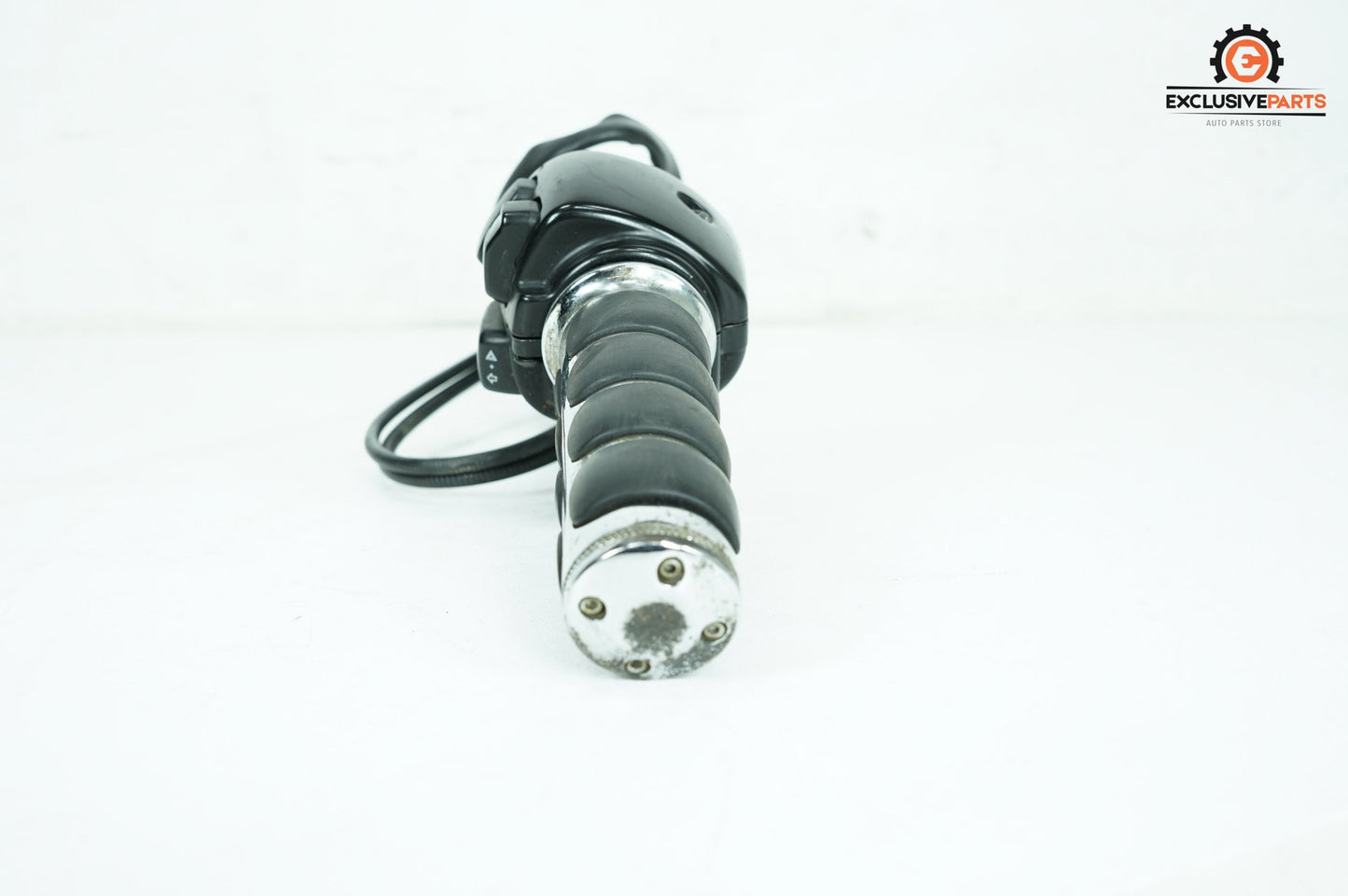 2000 - 2006 Harley-Davidson Softail Heritage Classic Right Engine Start Kill Switches Controls 71684-06A