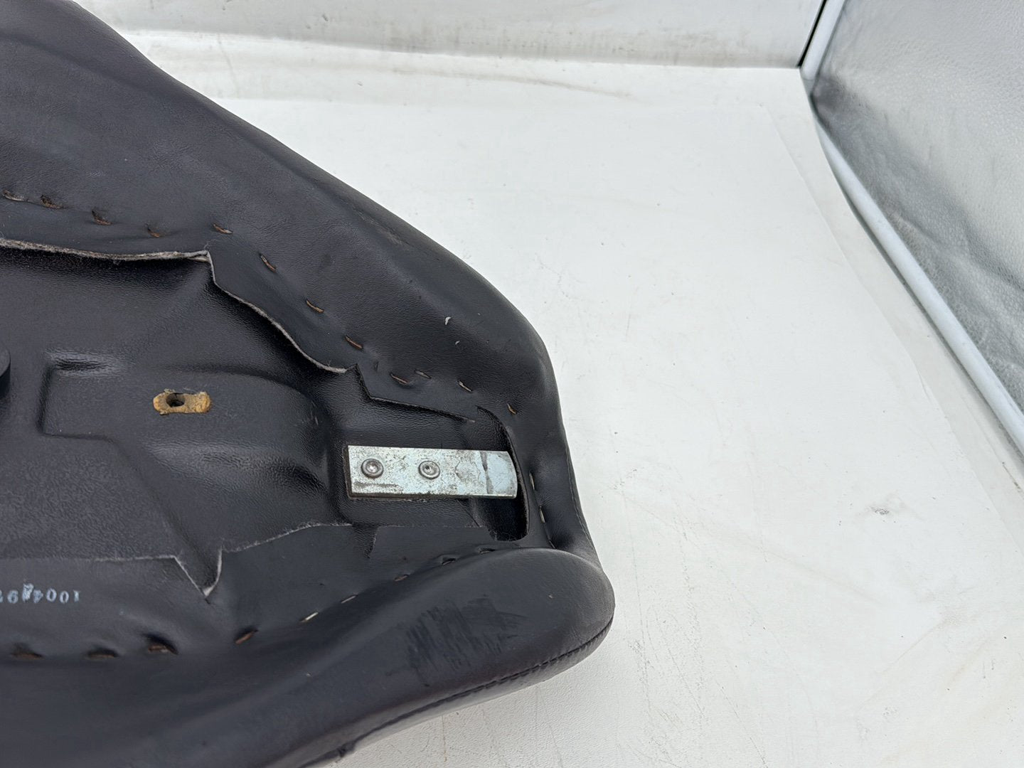 2005 Harley Heritage Softail Classic FLSTCI OEM Rider Driver Solo Seat Pillion