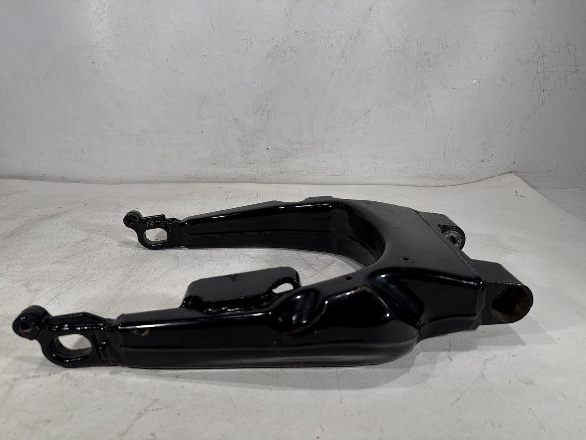 2012 Harley Street Glide Touring FLHX OEM Rear Fork Swingarm Swing Arm