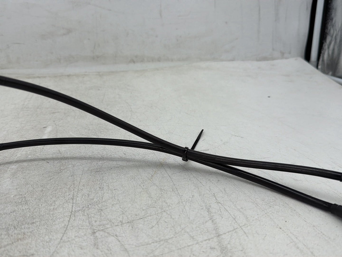 2005 Harley Softail Fat Boy FLSTF OEM Front Brake Hose Line Pipe