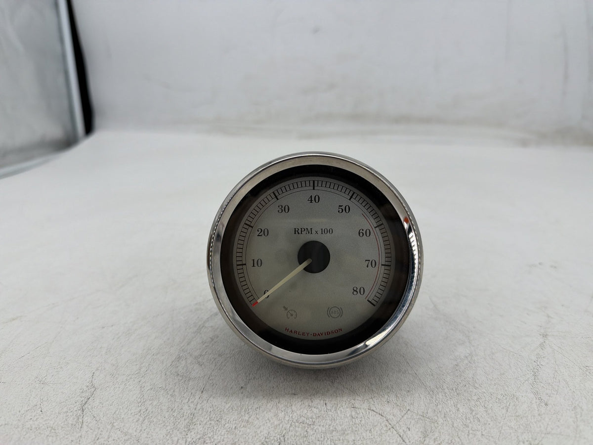 2010 Harley Street Glide Touring FLHX OEM Tachometer Gauge Instrument Cluster