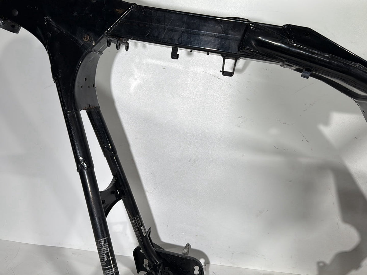 01 Harley Touring Electra Glide Classic Body Main Frame Chassis 47900-01 C