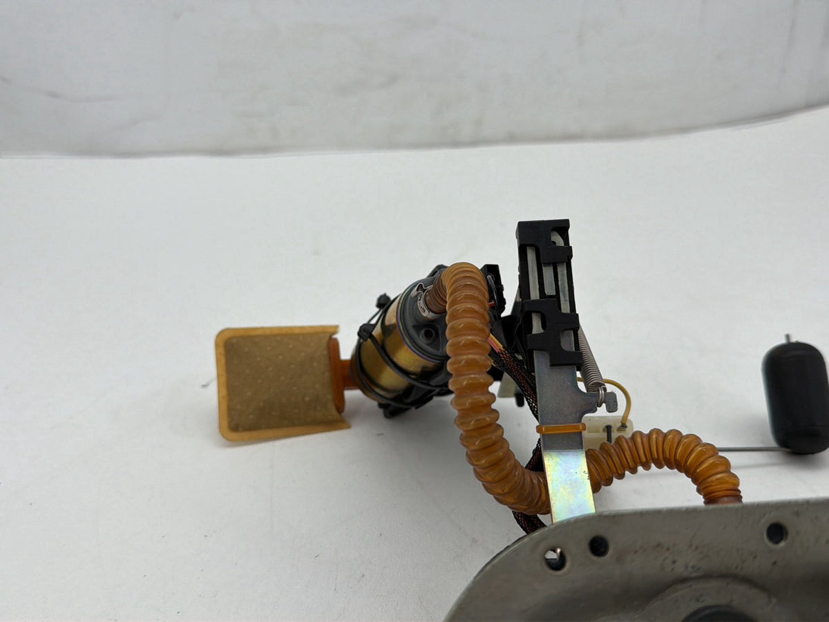05 Harley Electra Glide Touring Ultra OEM Fuel Pump Gas Gasoline Petrol Sending