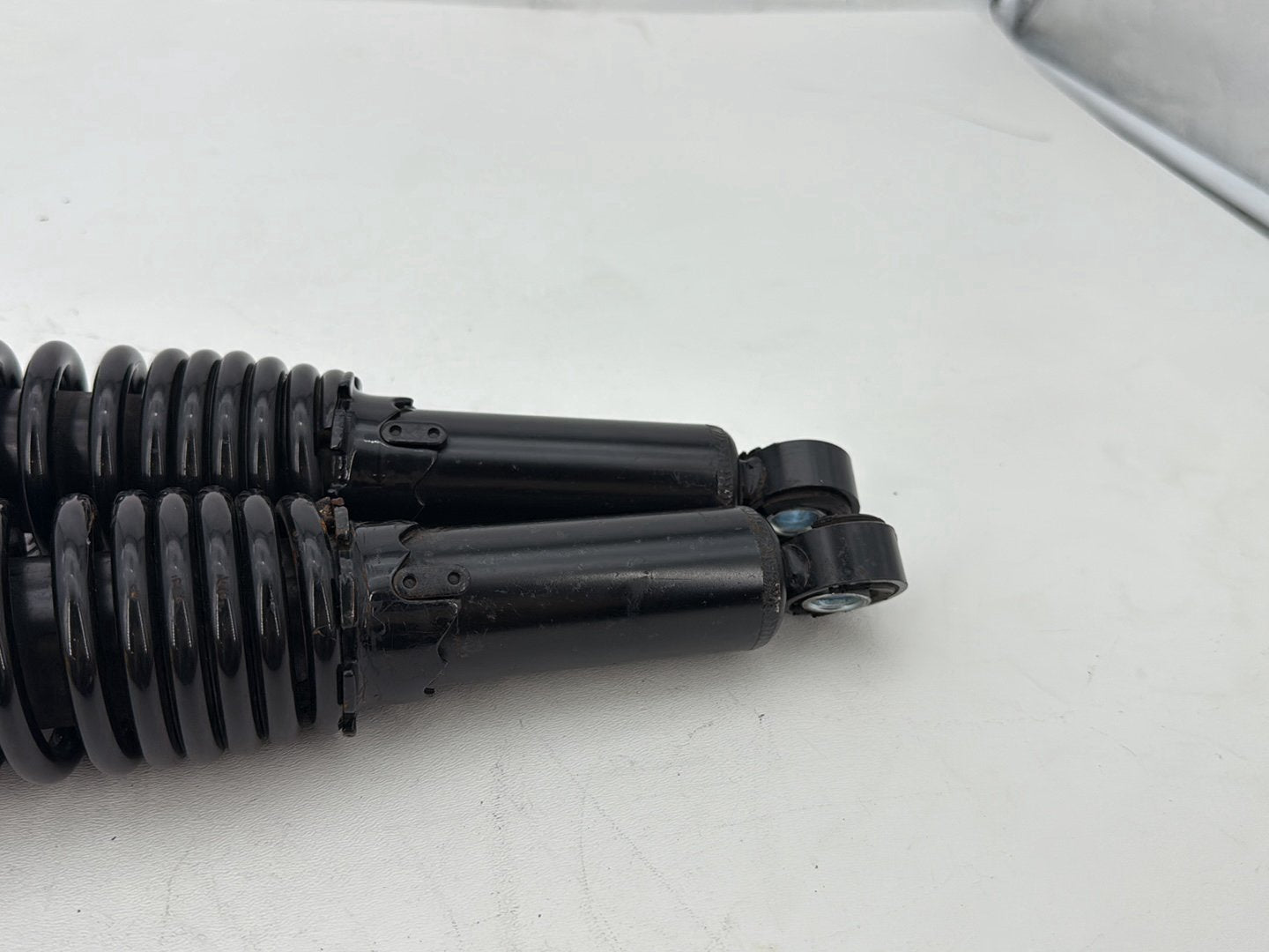 2013 Harley Street Glide Touring FLHX OEM Rear Left Right Shock Absorbers