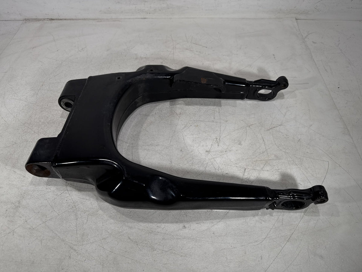 2009 Harley Electra Glide Touring Ultra OEM Rear Fork Swingarm Swing Arm