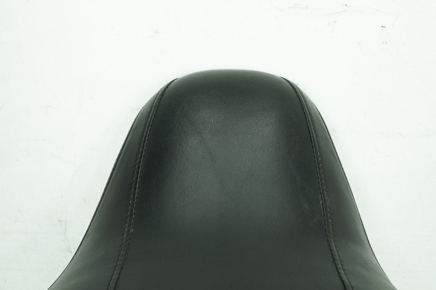 2007 - 2012 Harley-Davidson Touring Electra Glide Ultra Passenger Rider Driver Seat Saddle 52164-10