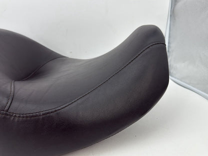 1999 - 2006 Harley-Davidson Dyna Low Rider Passenger Rider Driver Seat Saddle 53078-04