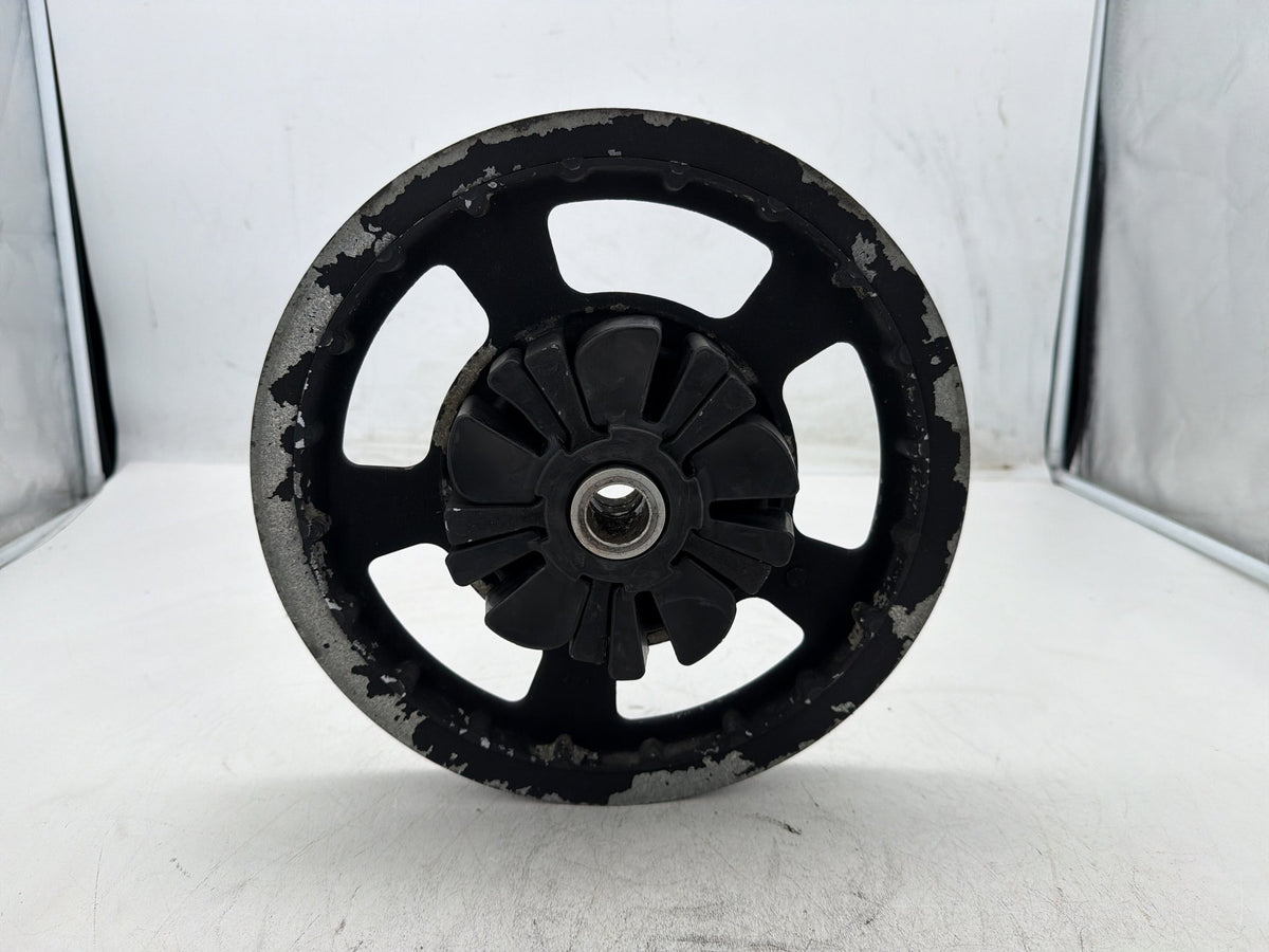 2013 Harley Street Glide Touring FLHX OEM Rear Driver Pulley Sprocket 68T 1"