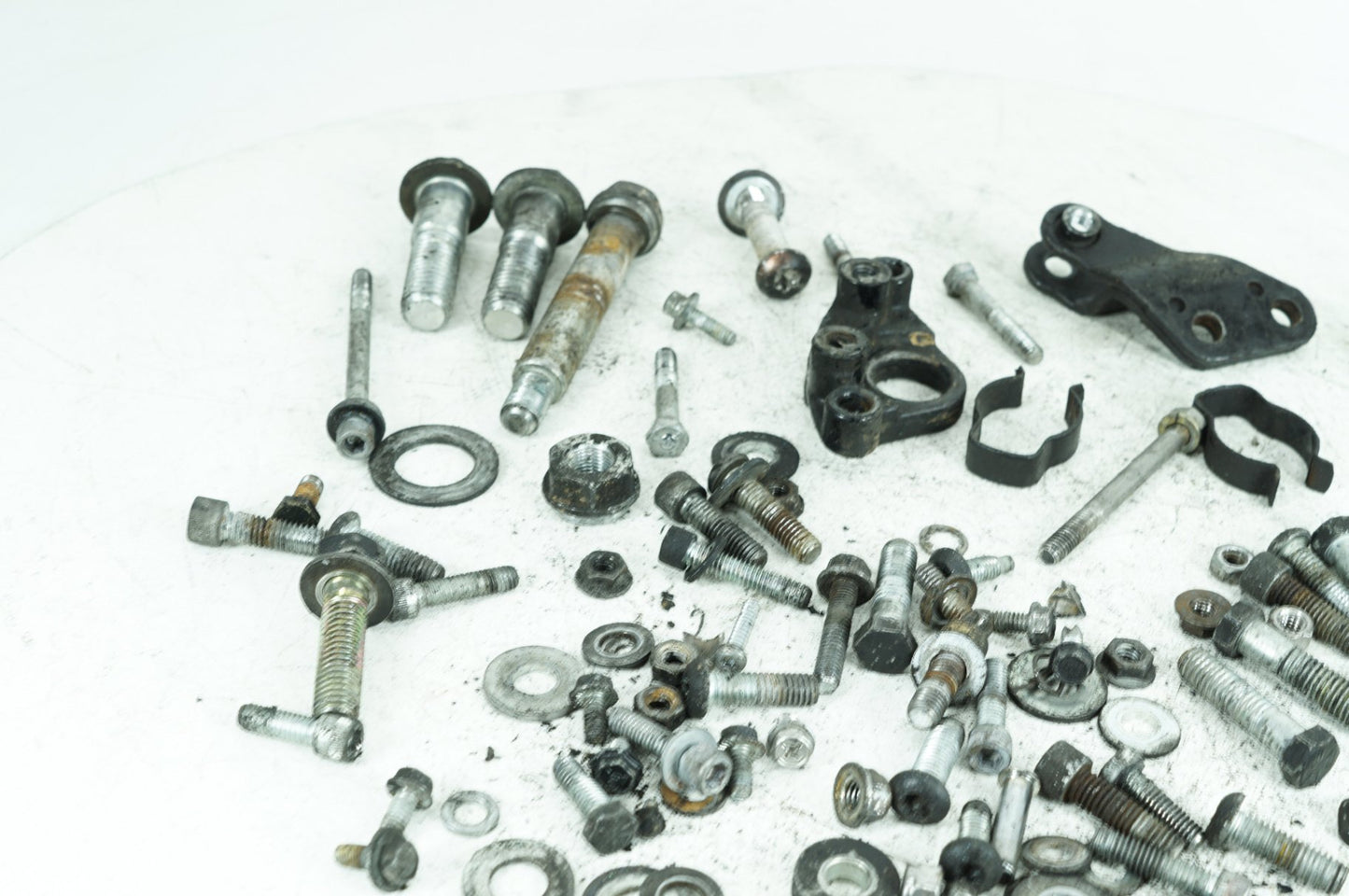 2004 - 2013 Harley-Davidson Sportster 1200 Low Hardware Bolts Nuts & Brackets