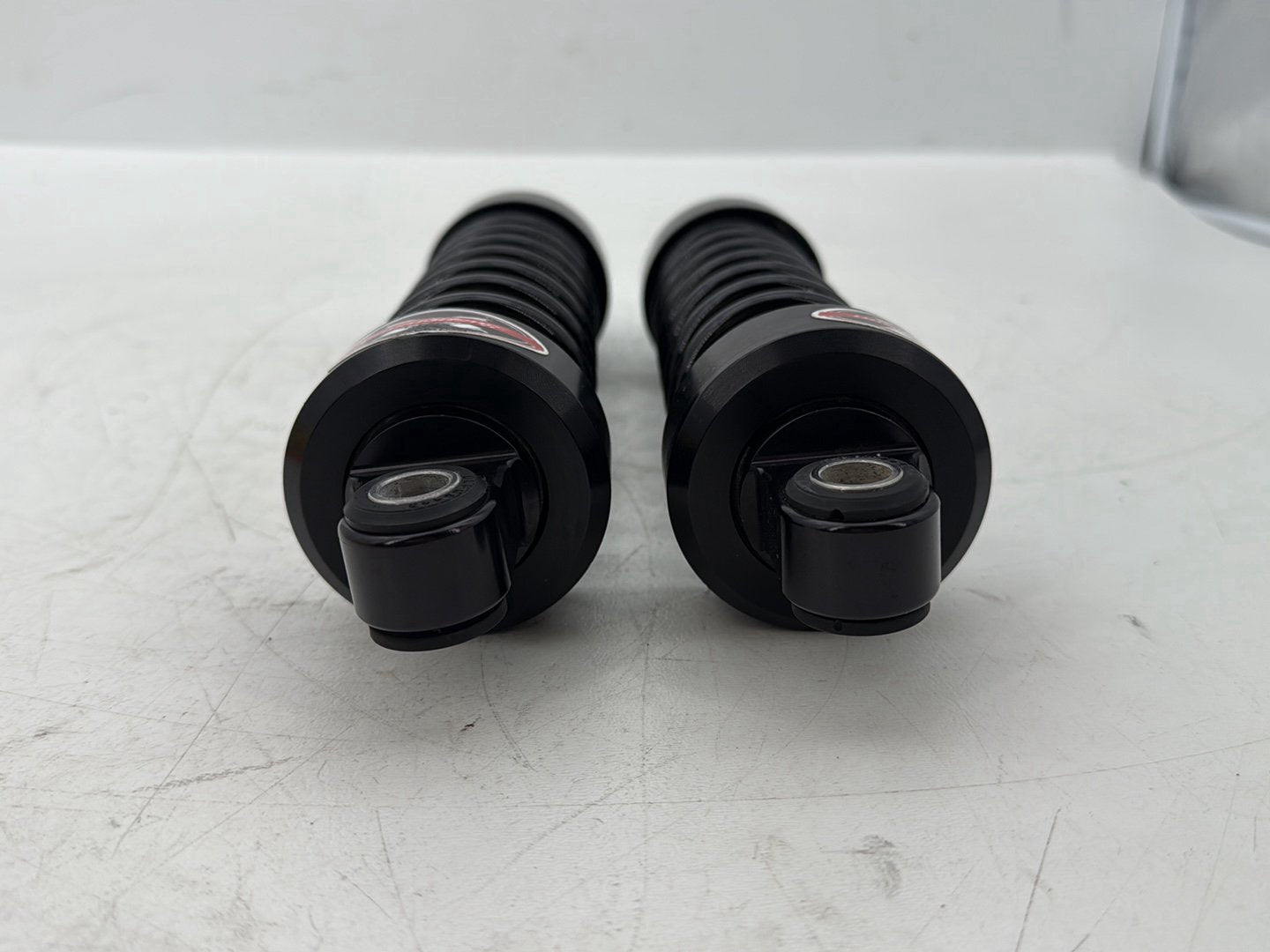2005 Harley Touring FLHRCI Road King Classic OEM Rear Left Right Shock Absorbers