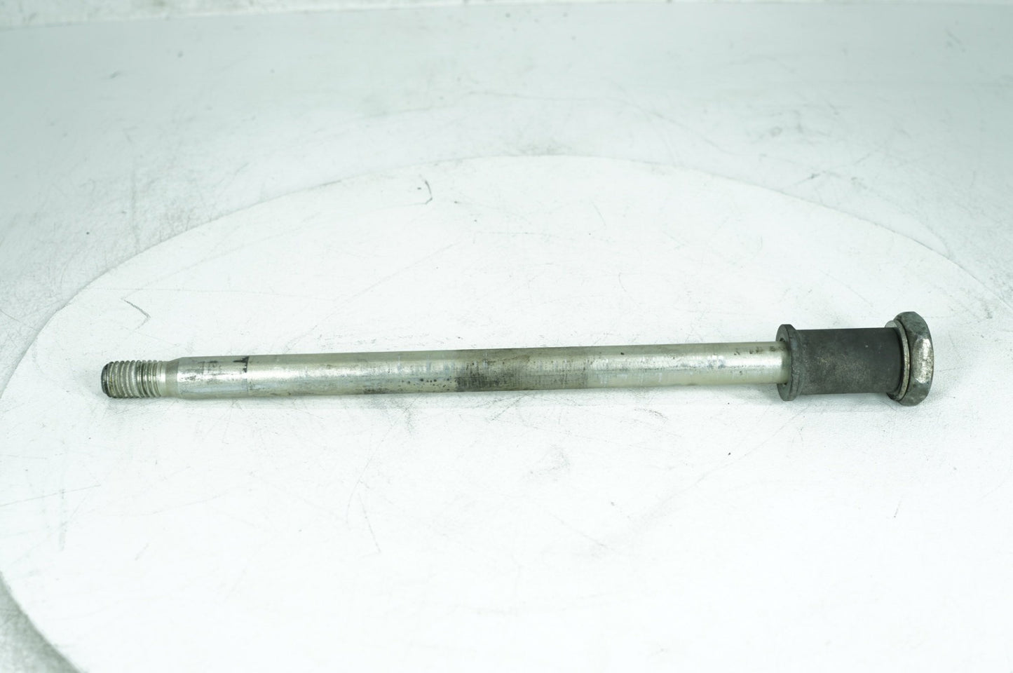 1999 - 2006 Harley-Davidson Softail Heritage Classic Rear Fork Swingarm Pivot Bolt Shaft 47610-00