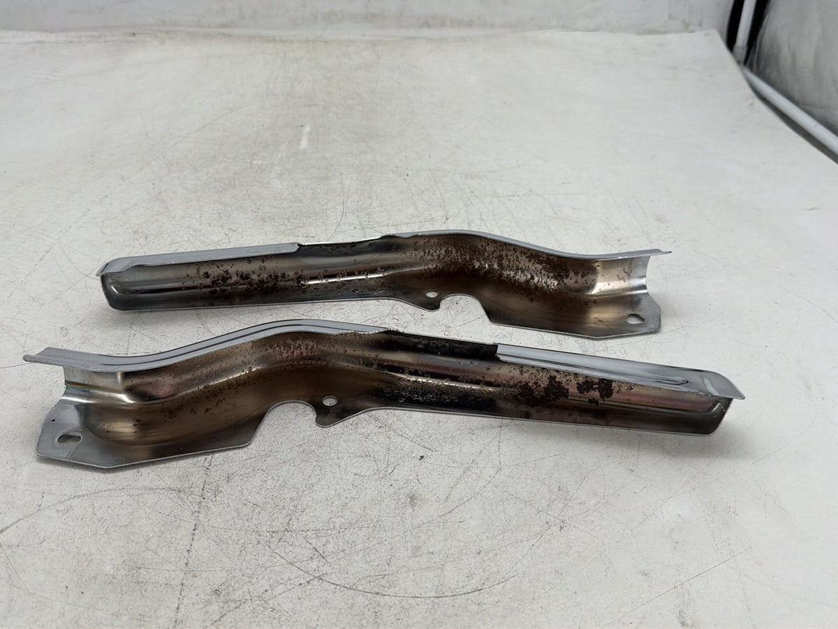 2005 Harley Road King Touring Police OEM Rear Left Right Fender Struts Bracket