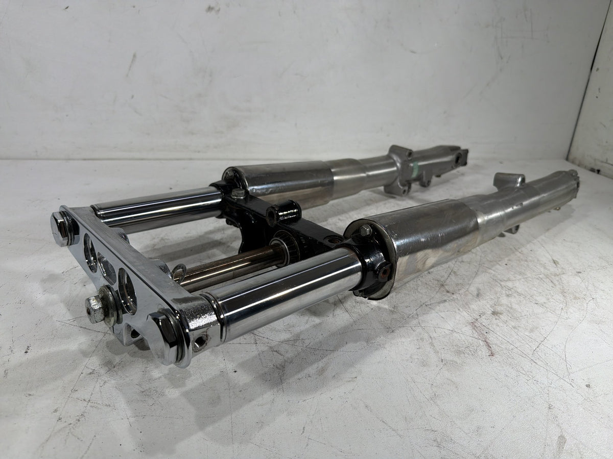 2001 Harley Fat Boy Softail OEM Front Triple Tree Set & LH RH Fork Legs Sliders