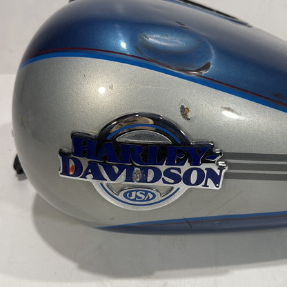 1999 - 2006 Harley-Davidson Touring Electra Glide Ultra Fuel Gas Tank Gasoline Reservoir  	61356-03