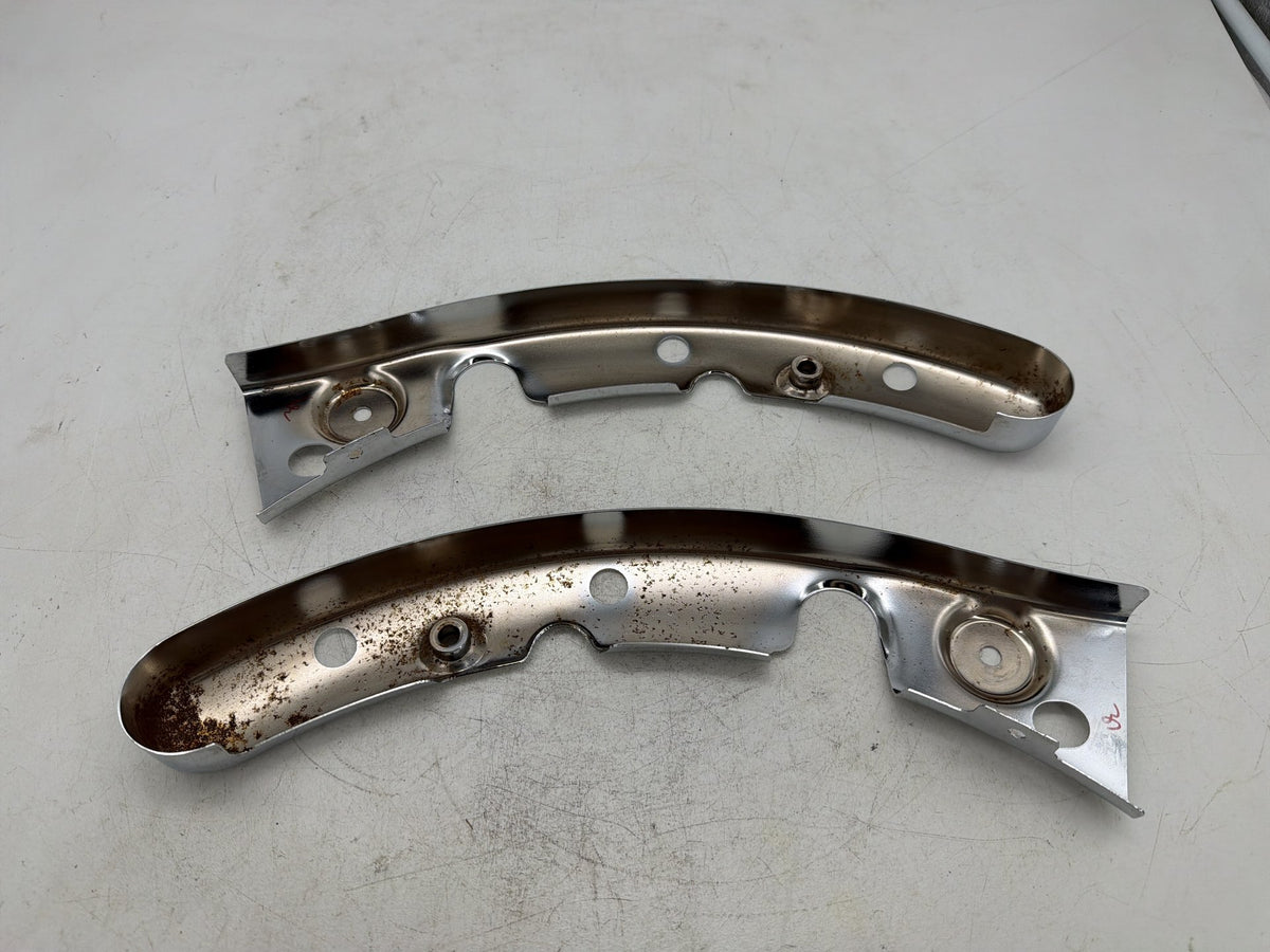 2009 Harley Street Glide Touring FLHX OEM Rear Left Right Fender Struts Bracket