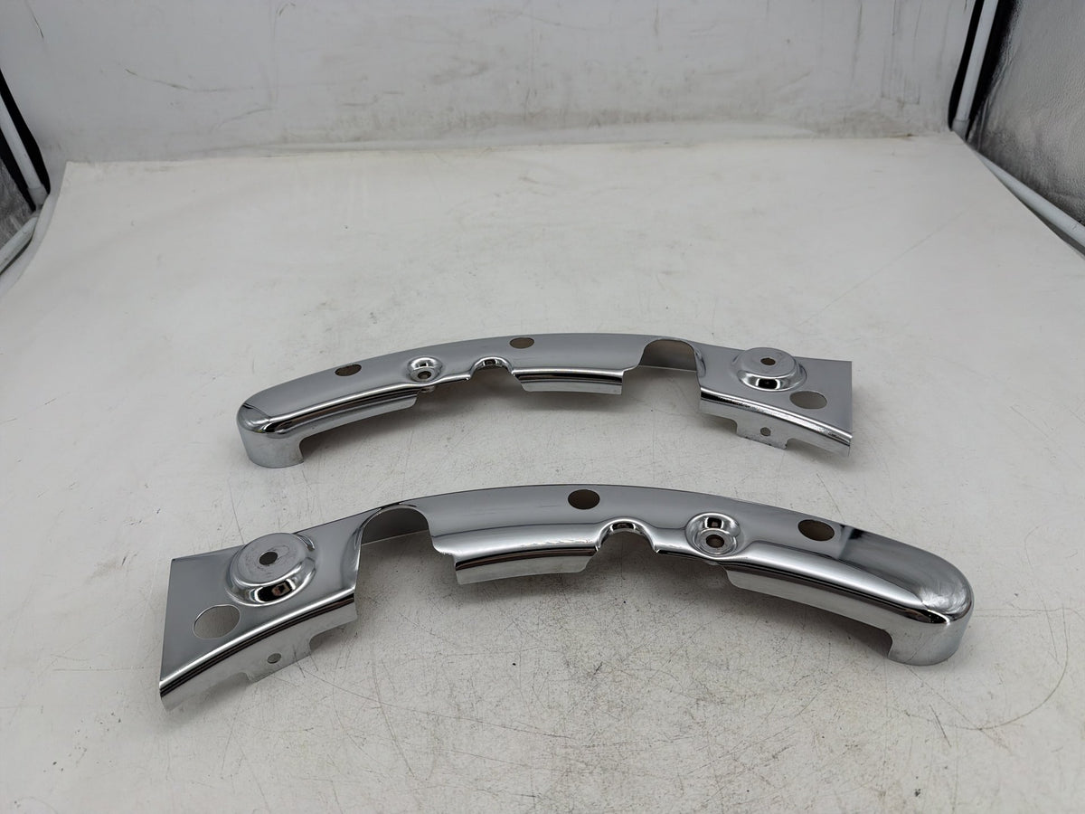 2009 Harley Street Glide Touring FLHX OEM Rear Left Right Fender Struts Bracket