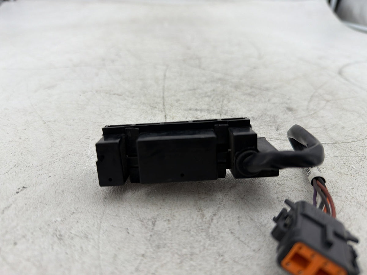 2010 Harley Road King Touring Police OEM Dash Indicator Lamp Wire Plug In
