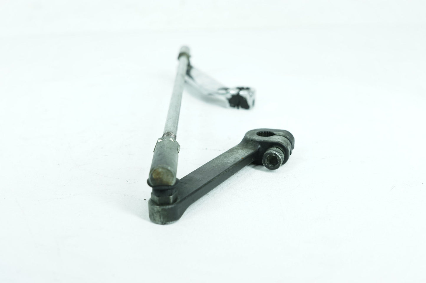 1999 - 2006 Harley-Davidson Touring Electra Glide Classic Gear Shifter Lever w/ Rod linkage 33718-82B
