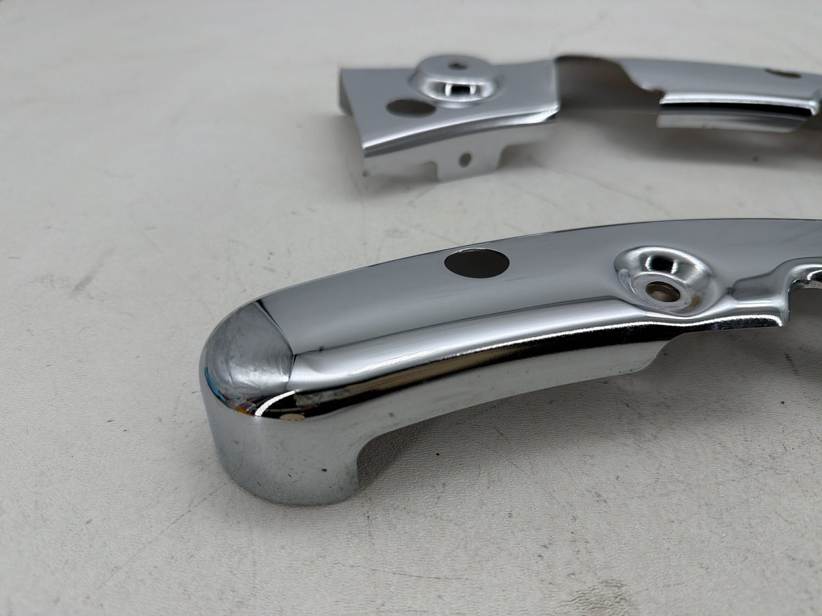 2012 Harley Street Glide Touring FLHX OEM Rear Left Right Fender Struts Bracket