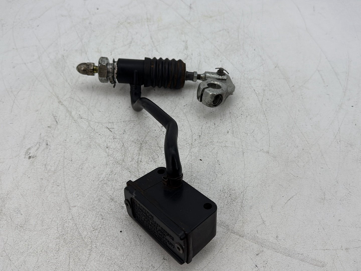 1996 Harley Electra Glide Touring FLHT OEM Rear Brake Master Cylinder Reservoir