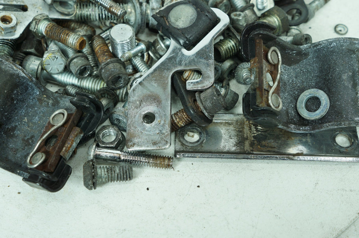 2011 Harley-Davidson Touring FLHX - Hardware Bolts Nuts & Brackets