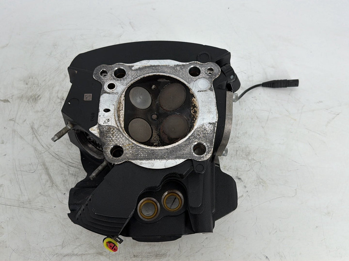 2017 Harley Touring FLHXS Street Glide OEM Front Twin Cam Engine Cylinder Head