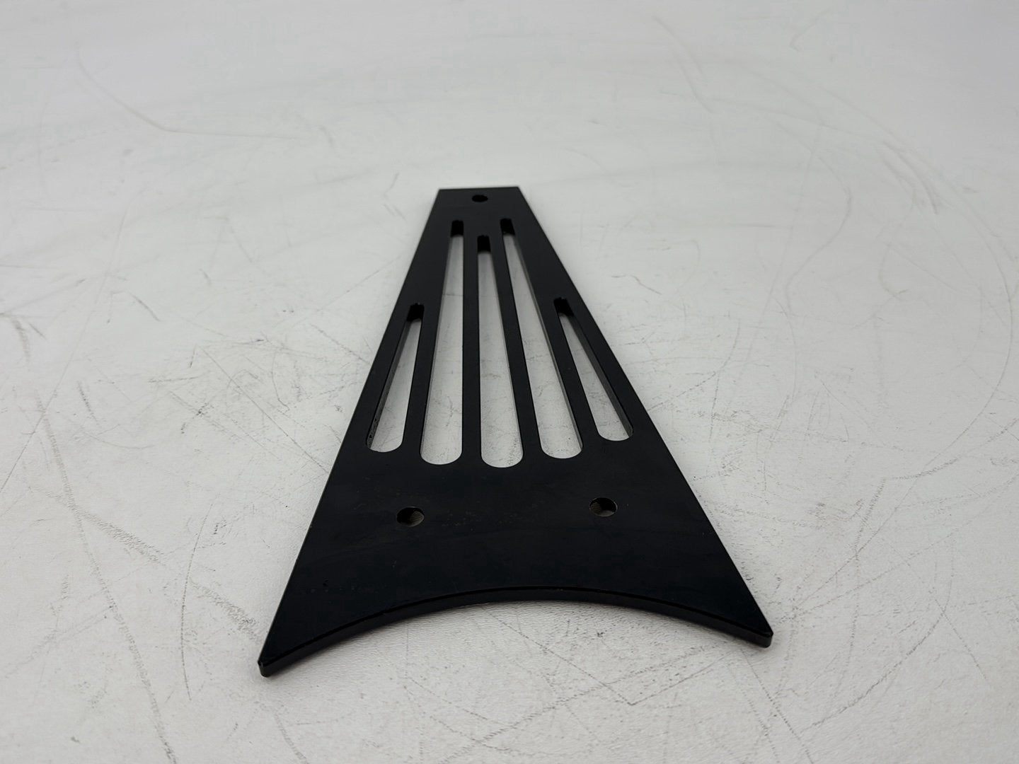 2007 - 2016 Harley-Davidson Touring Electra Glide Ultra Rear Frame Fender Inner Bracket 908355B
