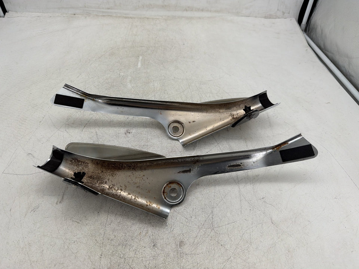 04 Harley Electra Glide Touring Ultra OEM Left Right Flare Wind Deflector Cover