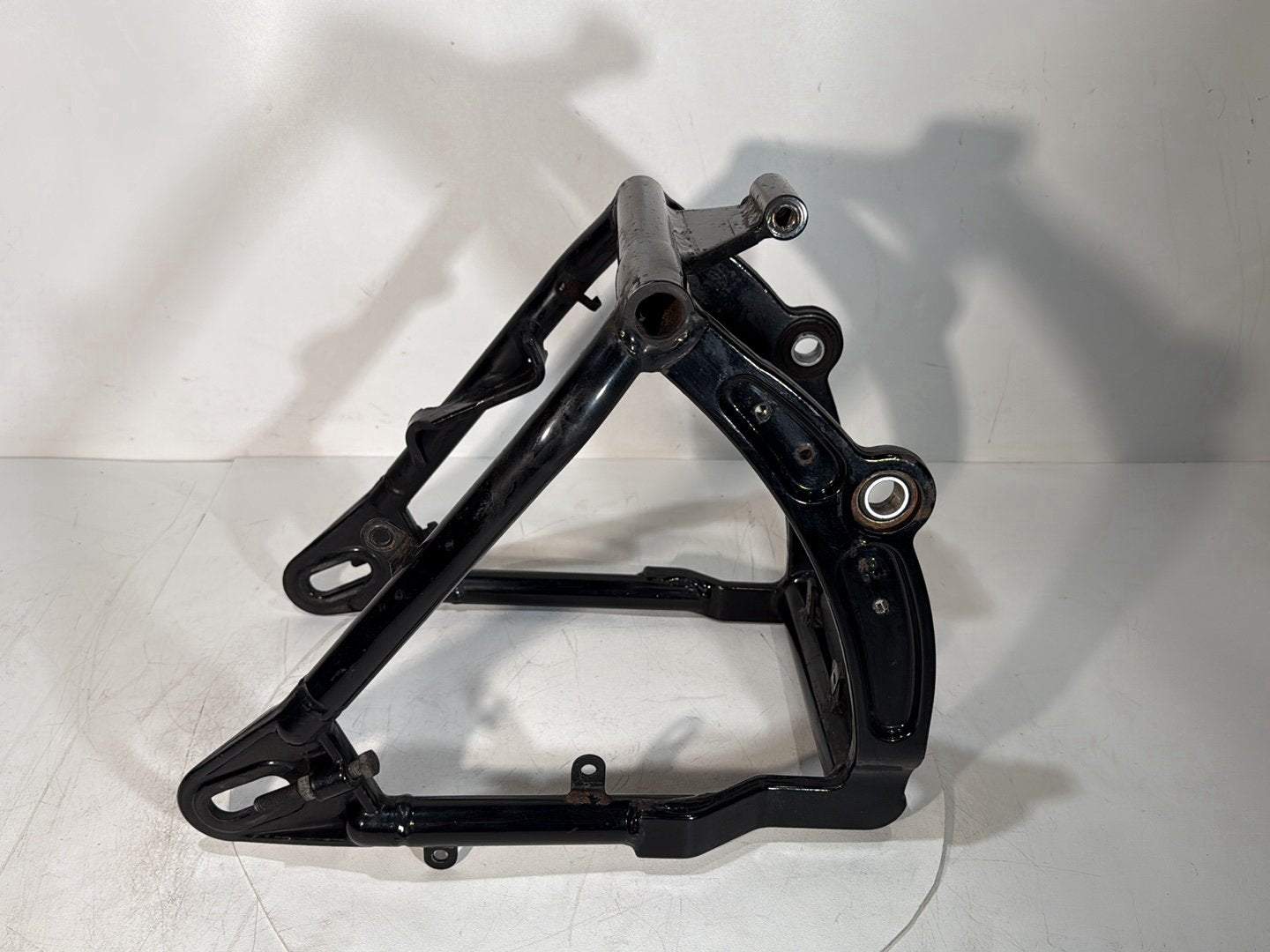 1986 - 1998 Harley-Davidson Softail Heritage Classic Rear Fork Swingarm Swing Arm 47573-89B