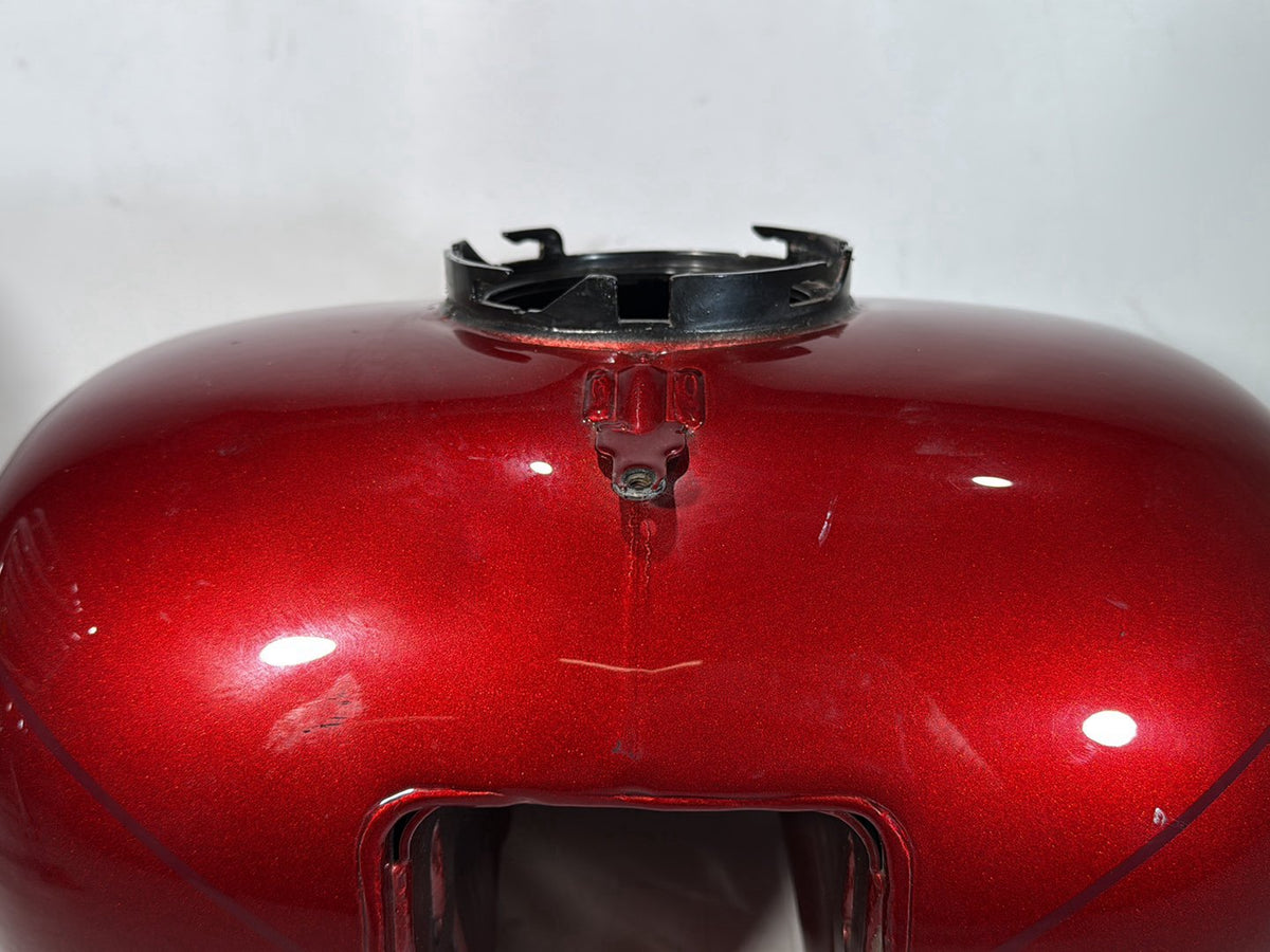 2007 - 2012 Harley-Davidson Touring Electra Glide Ultra Fuel Gas Tank Gasoline Reservoir 	61356-08