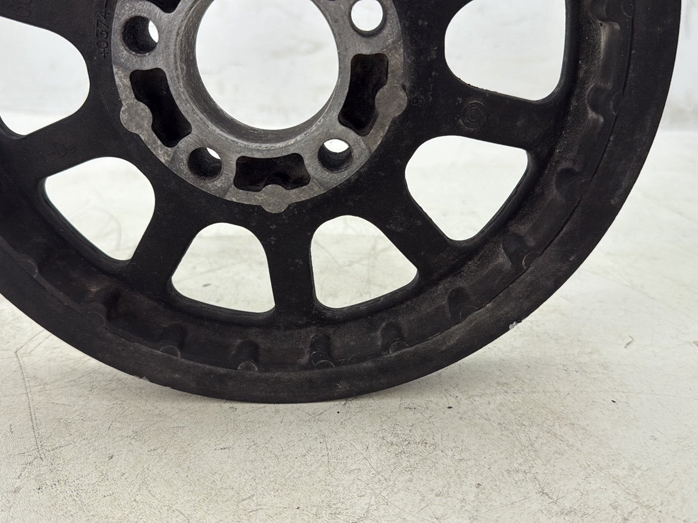 2015 Harley Dyna Low Rider FXDL OEM Rear Driver Pulley Sprocket