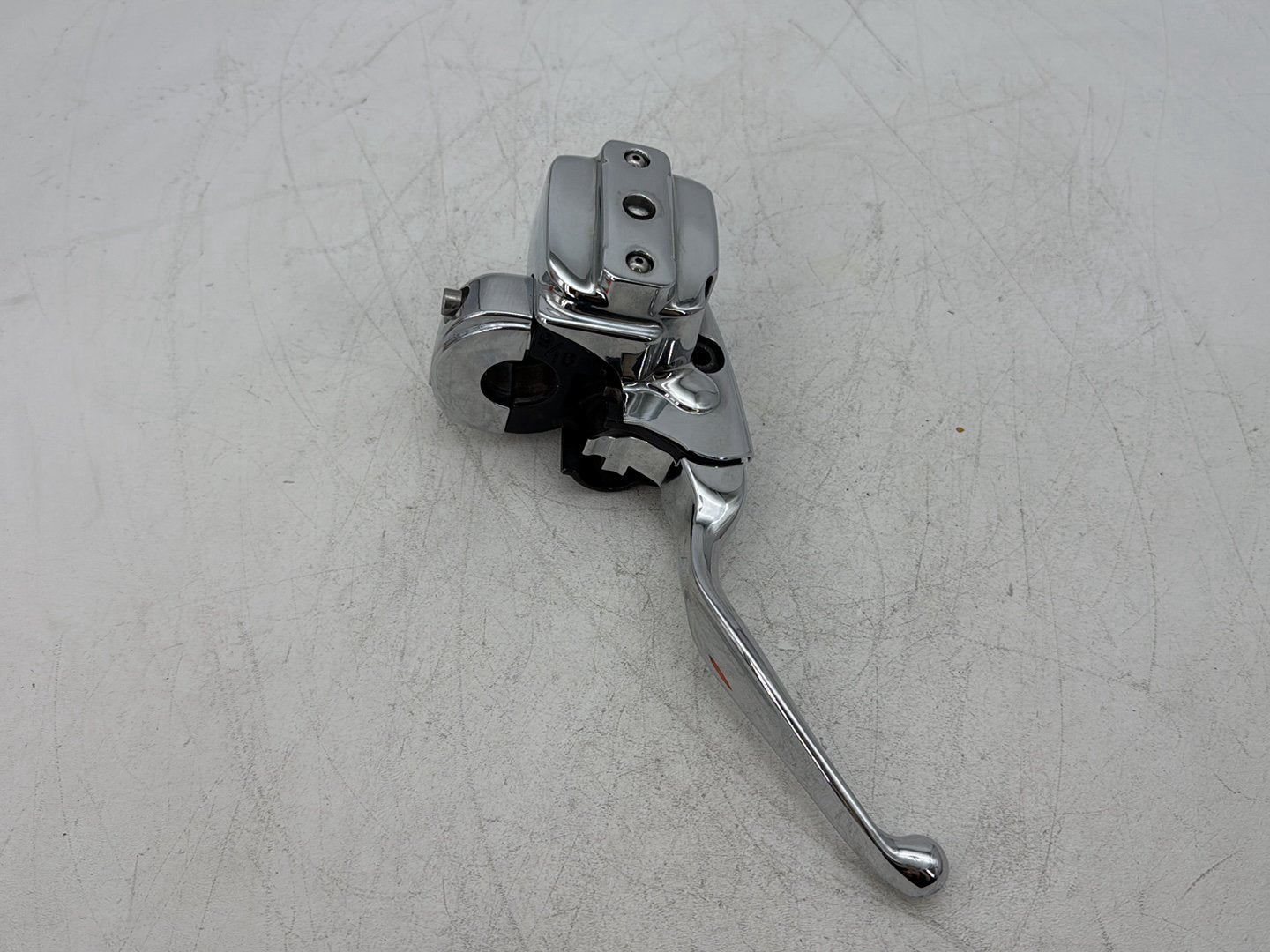 2000 Harley Dyna FXDWG Wide Glide OEM Front Right Brake Lever Master Cylinder