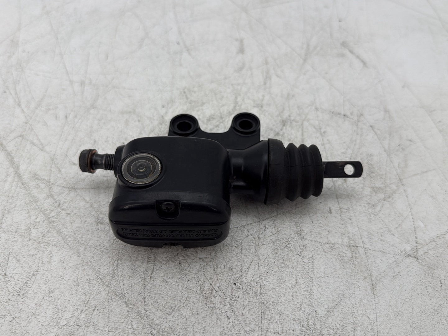 2013 Harley Electra Glide Touring Ultra FLHTCUI OEM Rear Brake Master Cylinder Reservoir