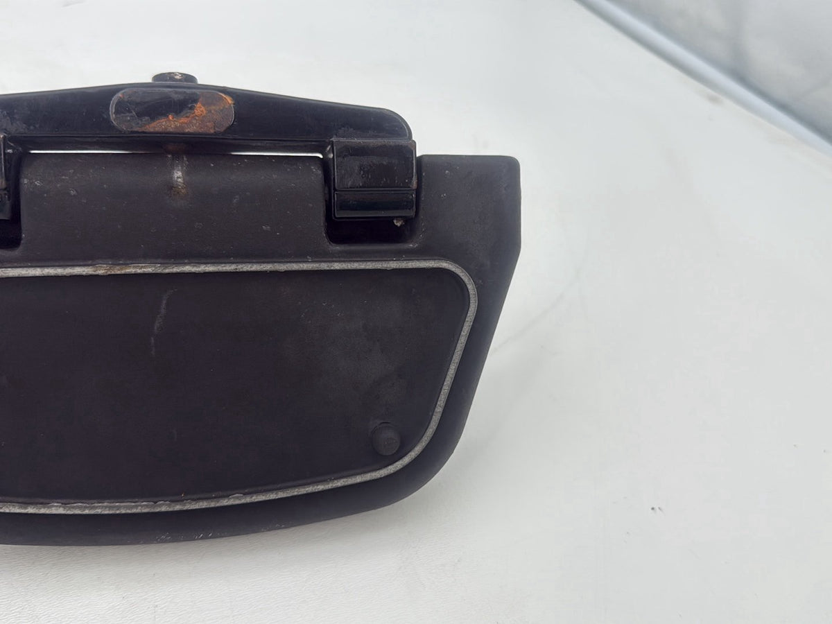 2005 Harley Touring Road King Classic Left Right Passenger Floorboard Foot Rest