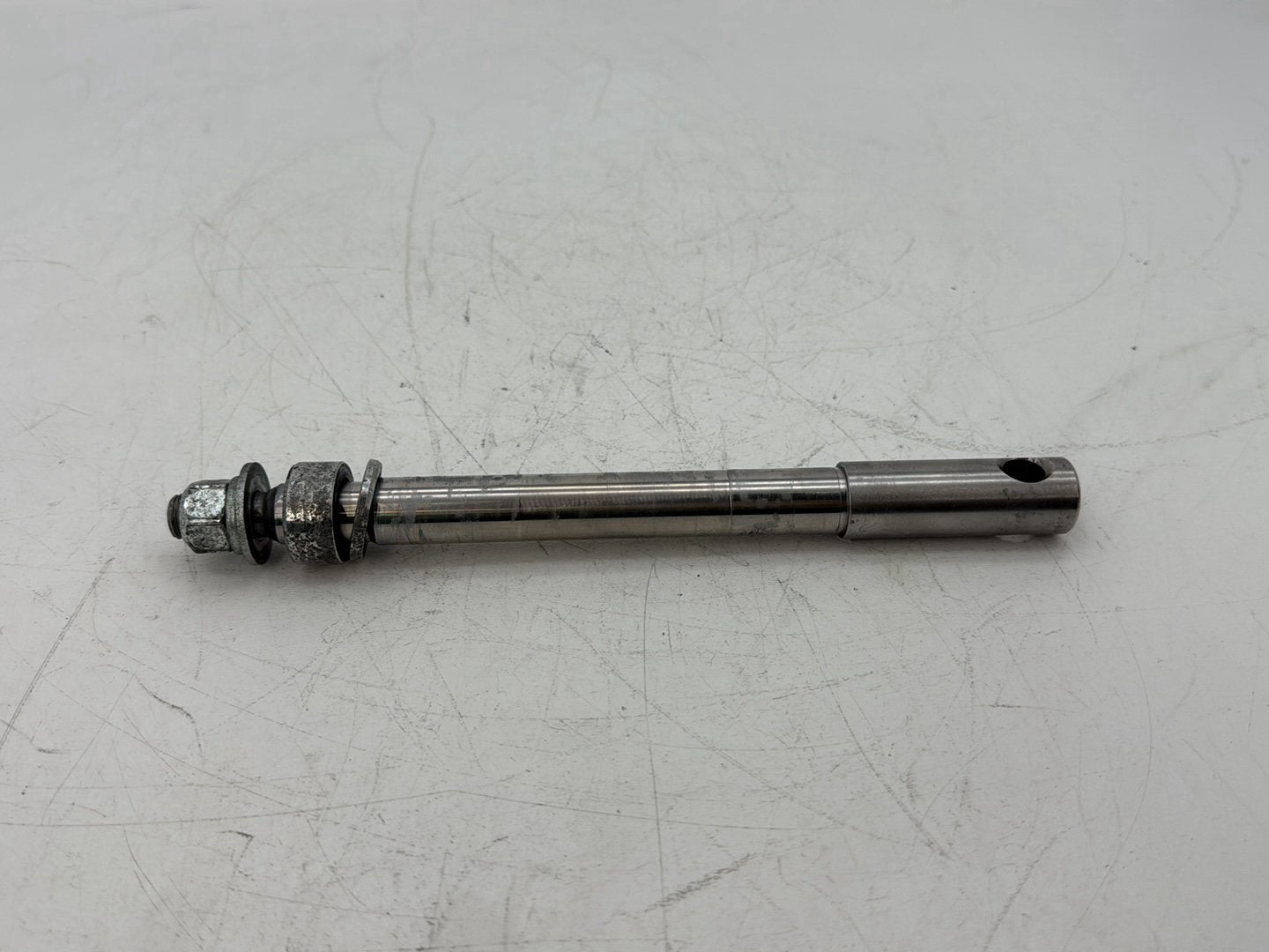 2002 Harley Dyna FXD Super Glide OEM Front Wheel Axle Bolt Shaft
