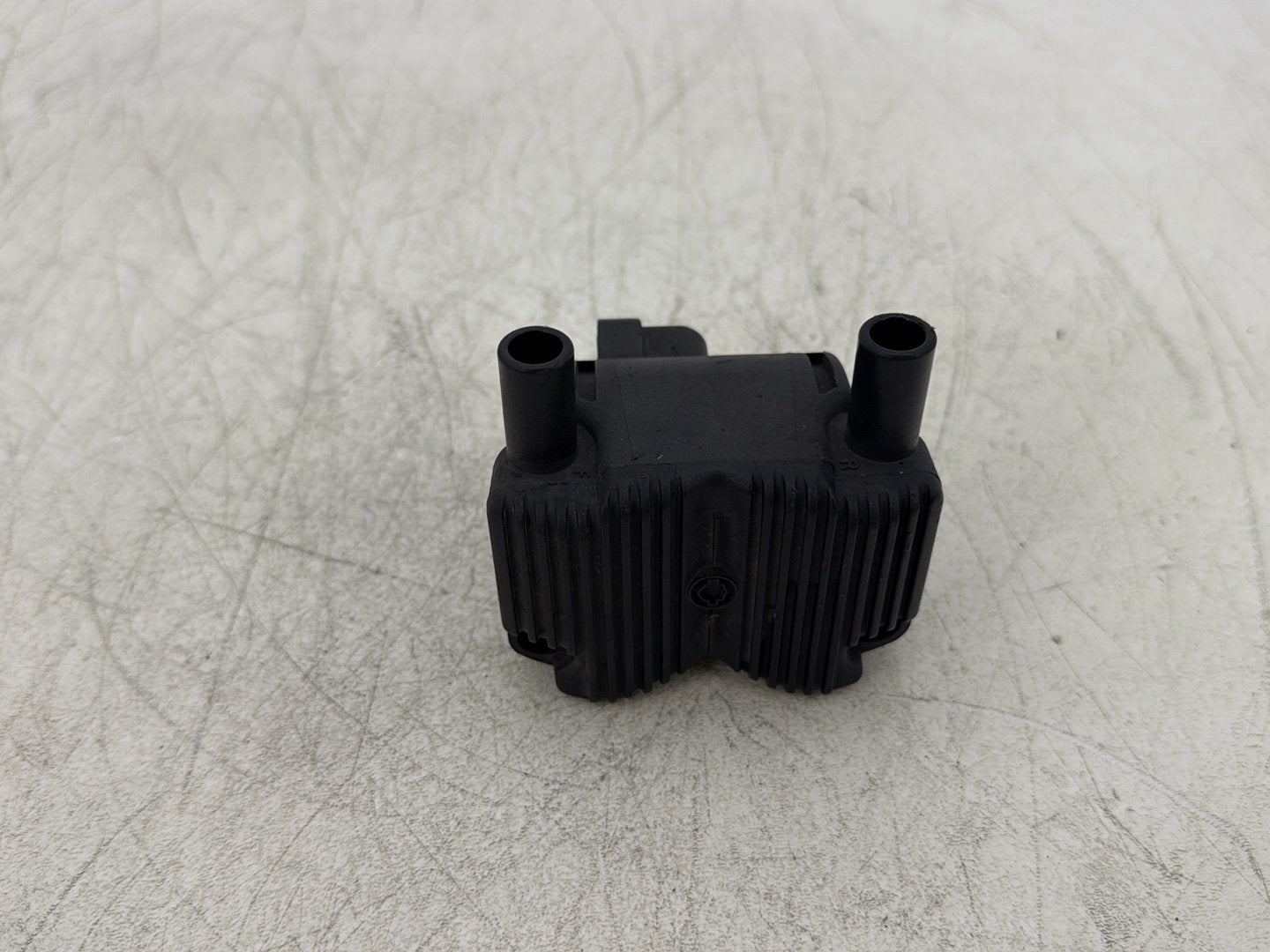 2004 Harley Dyna Super Glide FXDI OEM Ignition Coil Spark Igniter