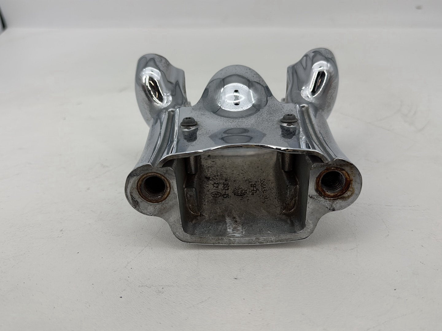 2004 - 2013 Harley-Davidson Sportster 883 Custom Front Handlebar Riser Top Clamp Chrome 56017-04