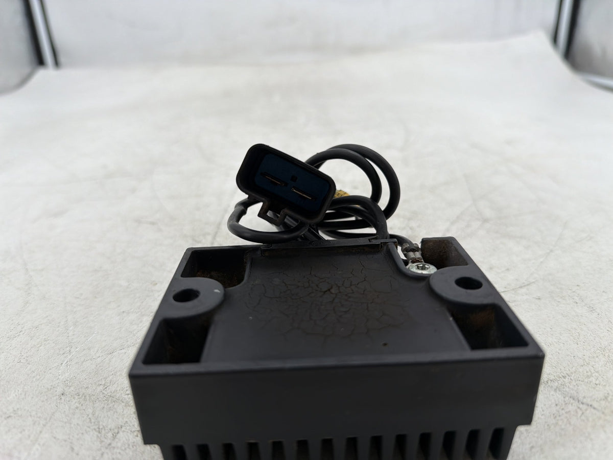 2002 Harley Dyna Wide Glide FXDWG OEM Voltage Regulator Rectifier 74631-04