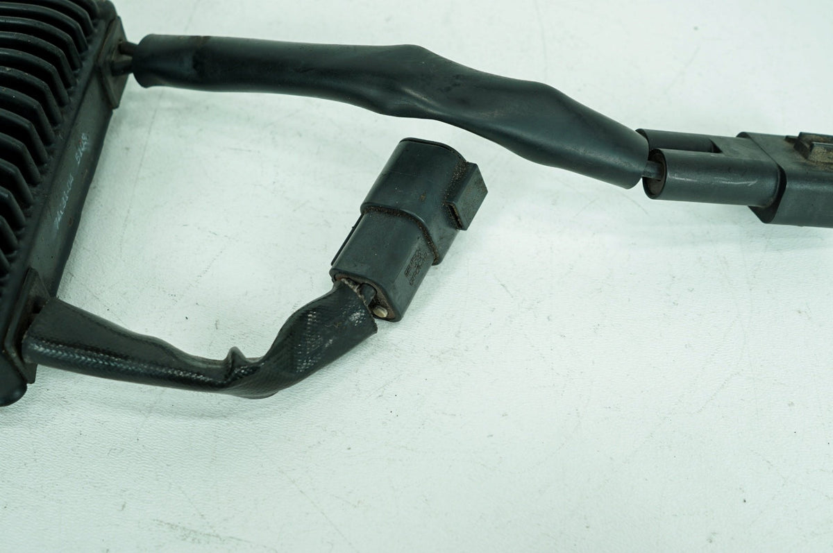 2004 Harley Dyna FXDWG Wide Glide OEM Voltage Regulator Rectifier