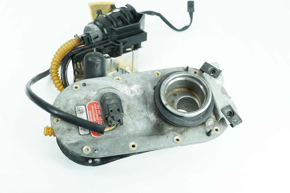 02 Harley Touring Electra Glide Ultra OEM Fuel Pump Gas Gasoline Petrol Sending