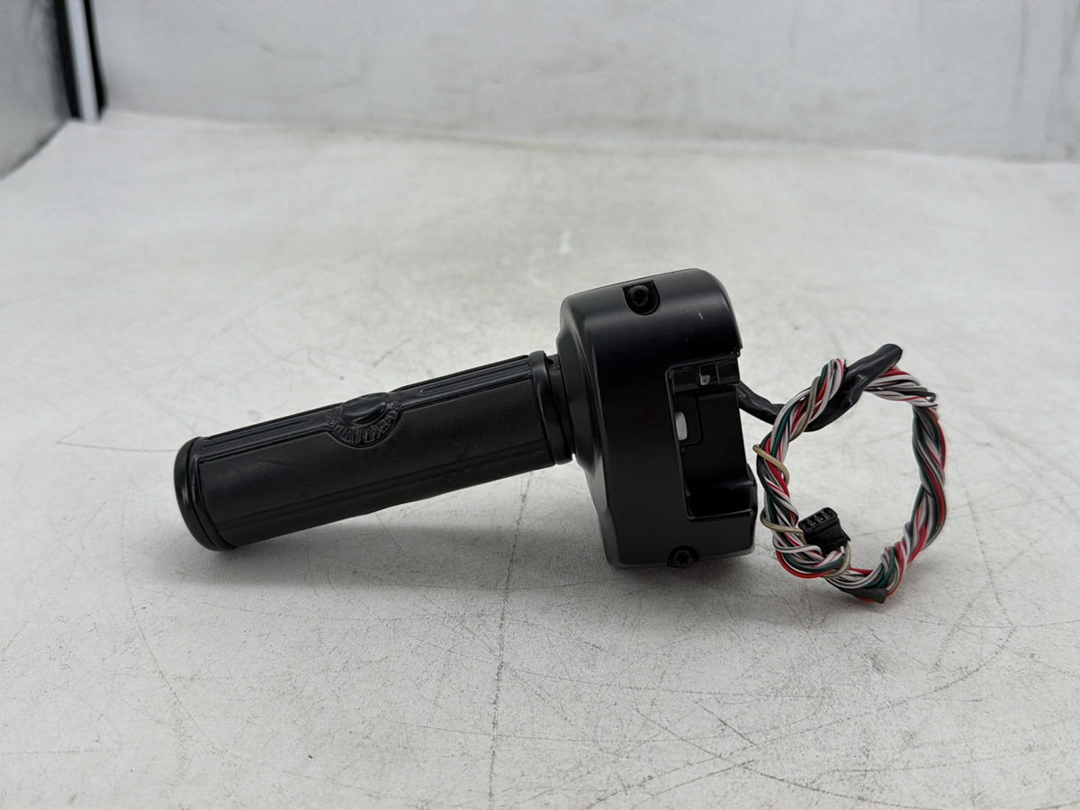 2018 Harley Road Glide Touring FLTRXS OEM Right Engine Start Kill Switches Controls