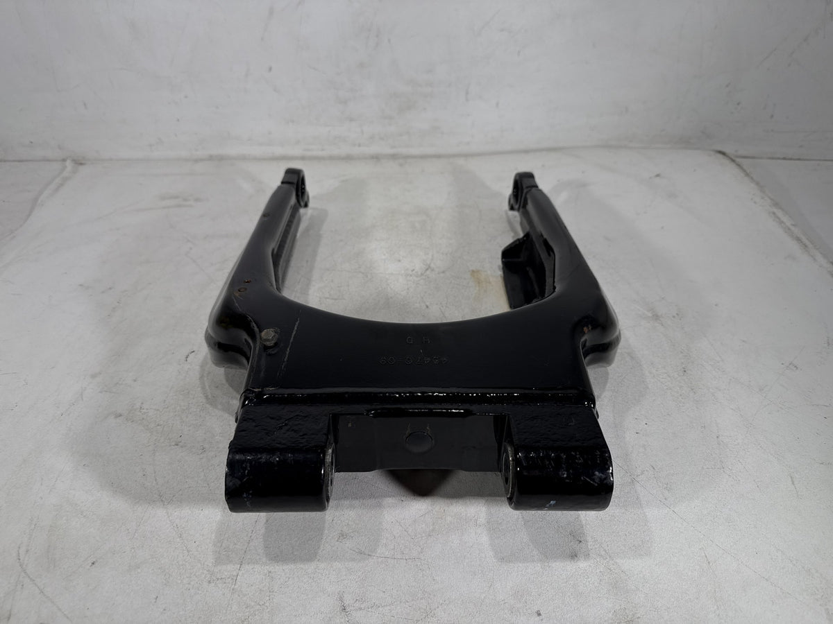 2011 Harley Electra Glide Touring Ultra OEM Rear Fork Swingarm Swing Arm
