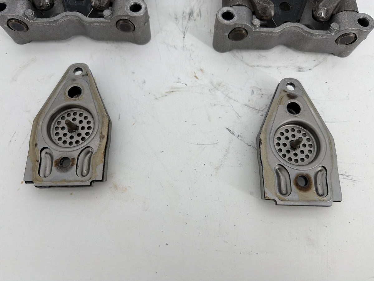 2016 Harley Touring FLHXS Street Glide OEM Engine Twin Cam Rocker Arms 17593-99