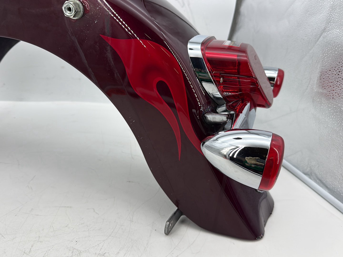 1999 - 2006 Harley-Davidson Touring CVO Screamin Eagle Road King Rear Wheel Fender Turn Signal Indicators 59792-02BCK
