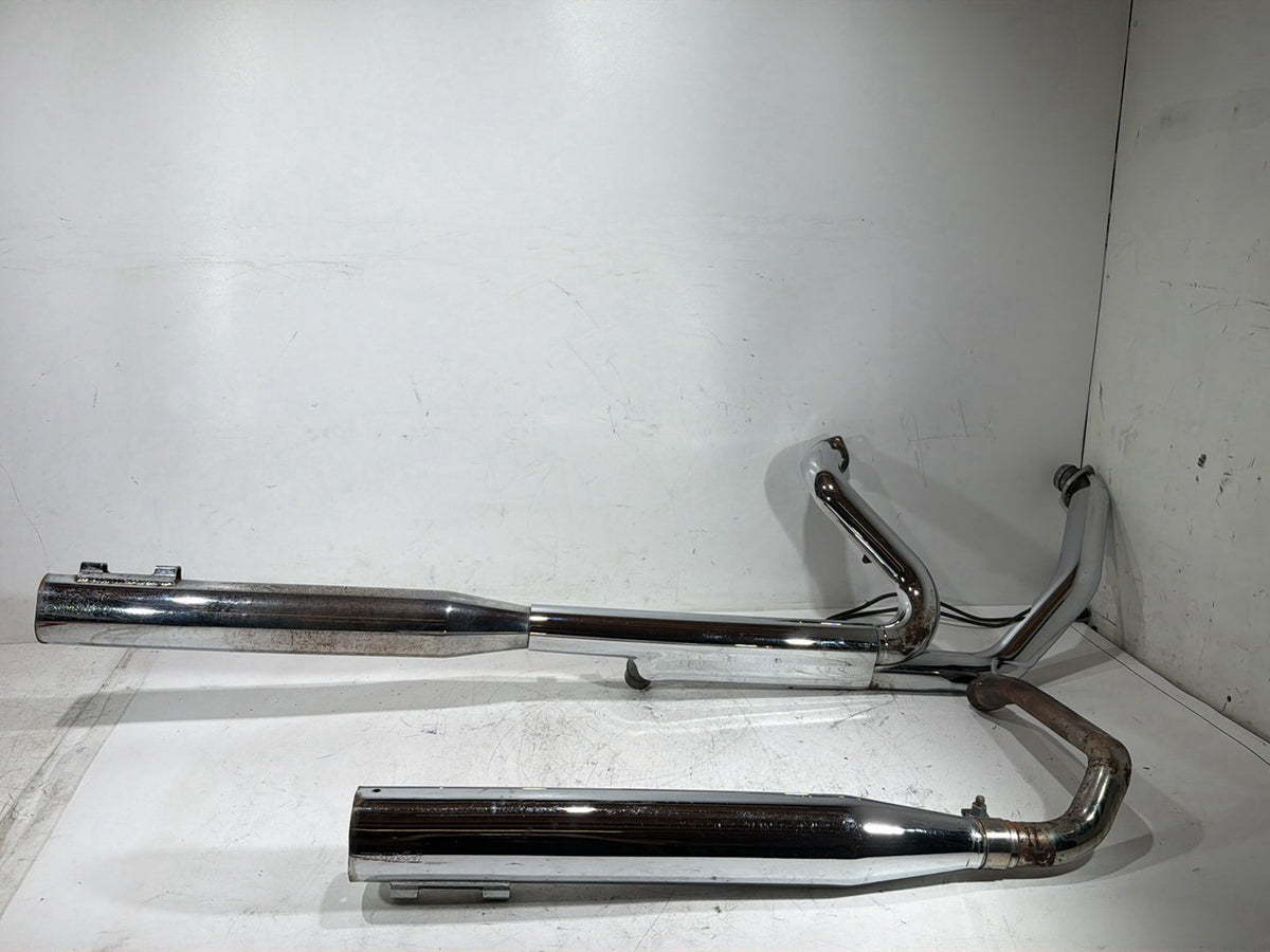 2010 Harley Road King Touring Classic Exhaust Headers Pipe Mufflers Python