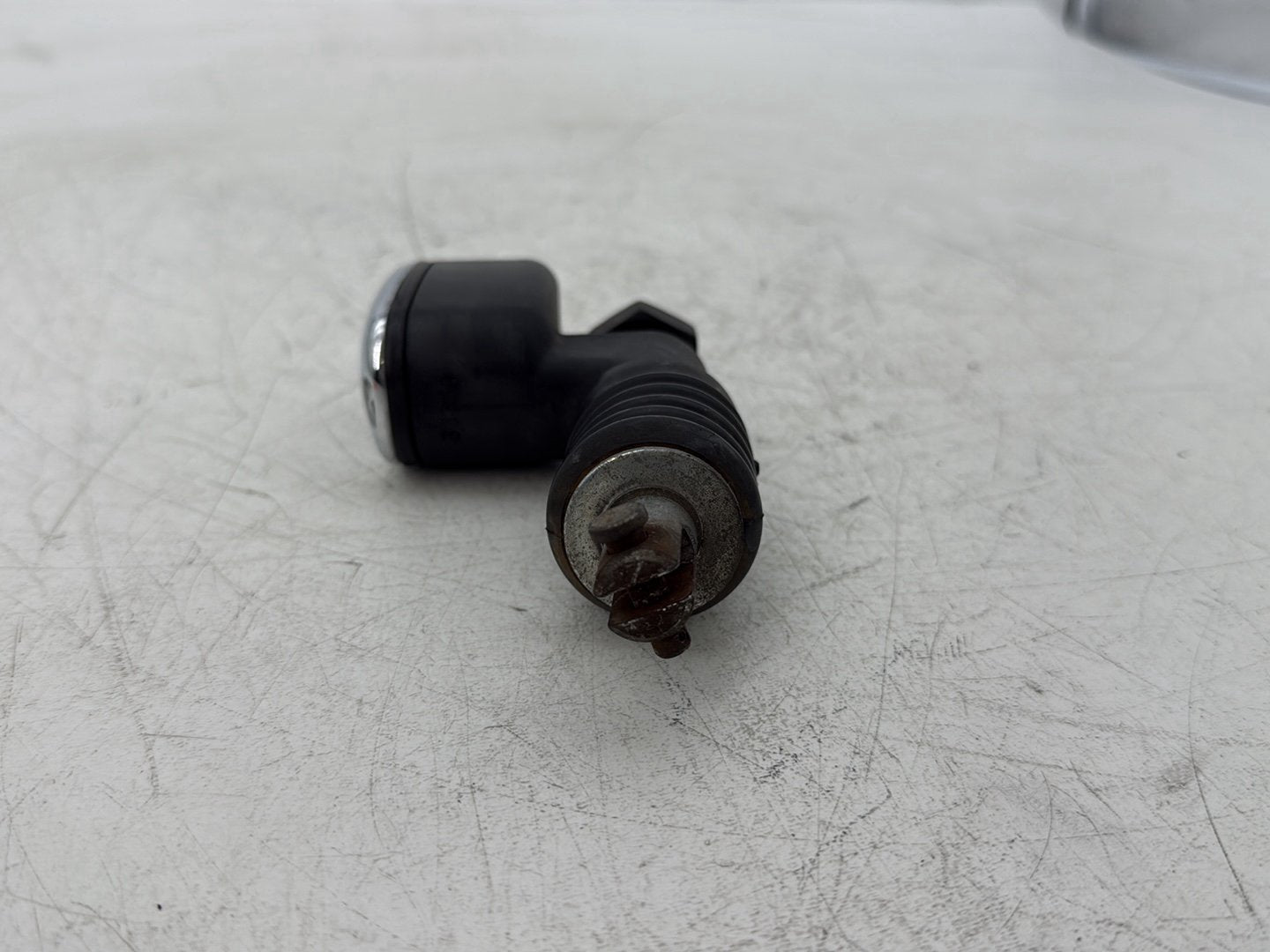 2006 Harley Electra Glide Touring Classic FLHTCI OEM Rear Brake Master Cylinder Reservoir